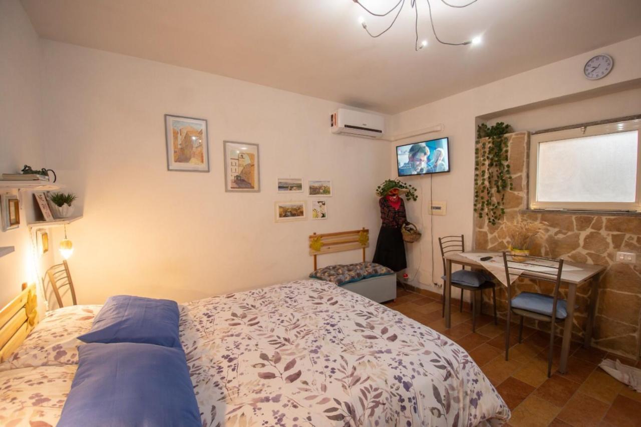 Alloggio Turistico Maria Paola Tarquinia Exteriör bild